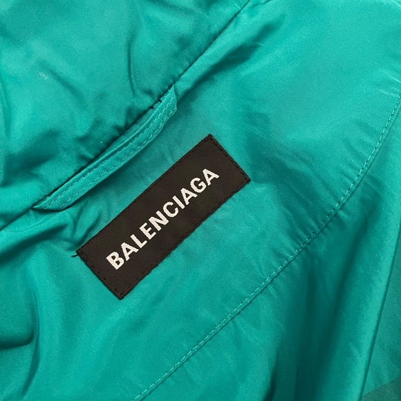 Balenciaga "Archetype" Logo Green Windbreaker - Picture 3 of 6
